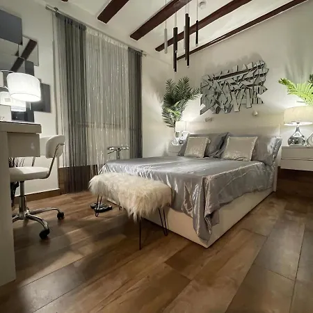 Guest house Spalatum New Chic & With Kitchen And Terrace - Centre