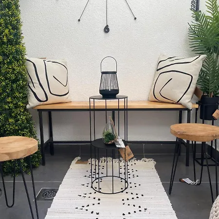 Spalatum New Chic & With Kitchen And Terrace - Centre Gasthof Split