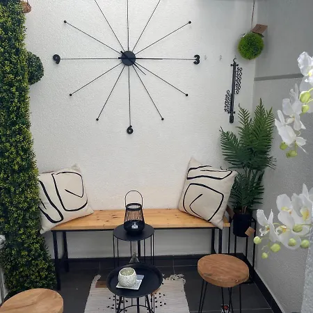 Spalatum New Chic & With Kitchen And Terrace - Centre Gasthof Split